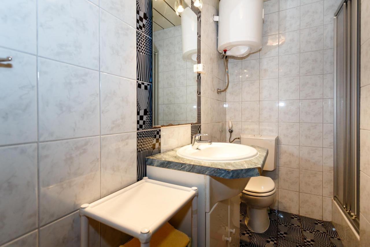 Apartmani Mili Малинська Екстер'єр фото