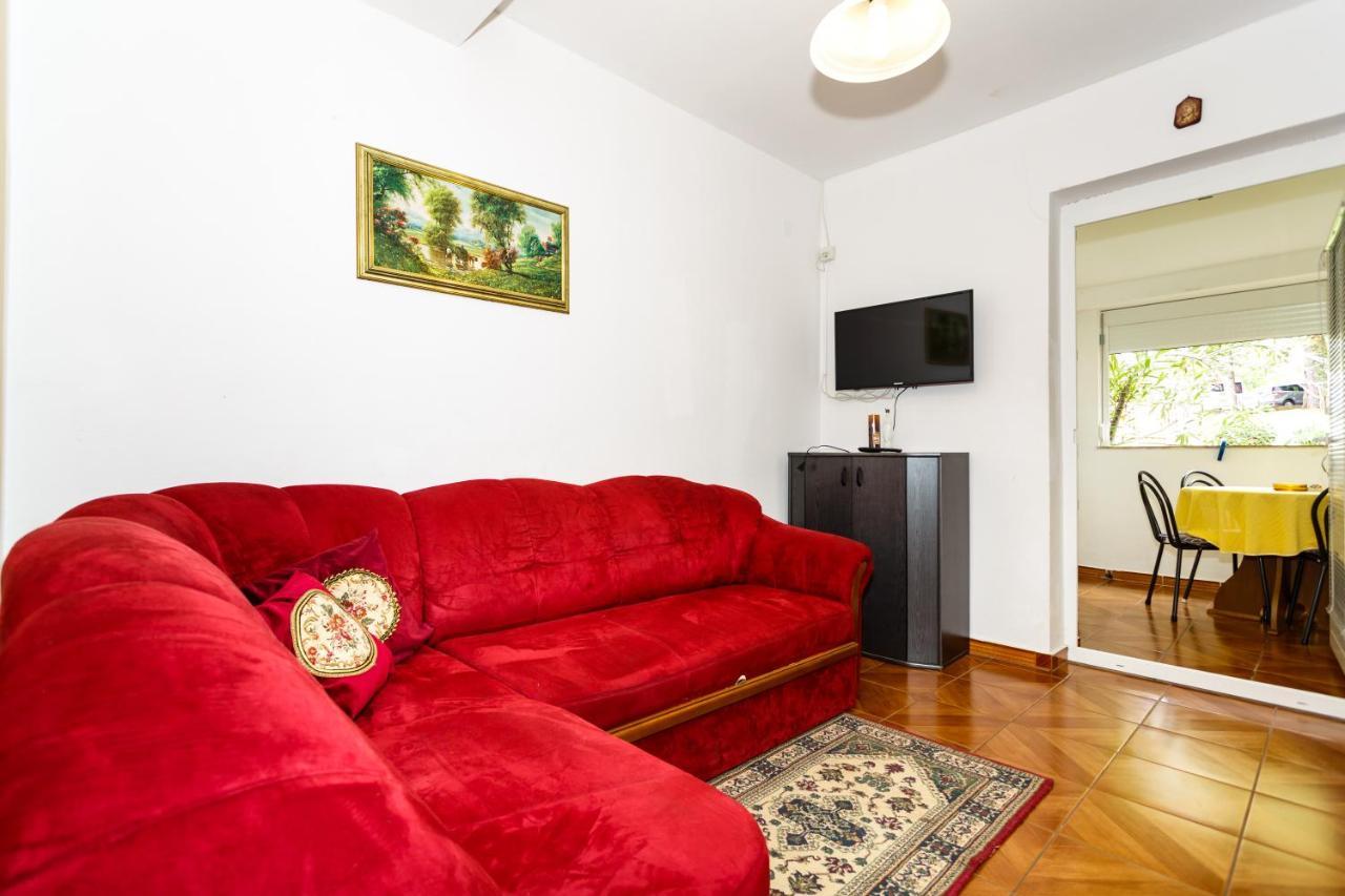 Apartmani Mili Малинська Екстер'єр фото