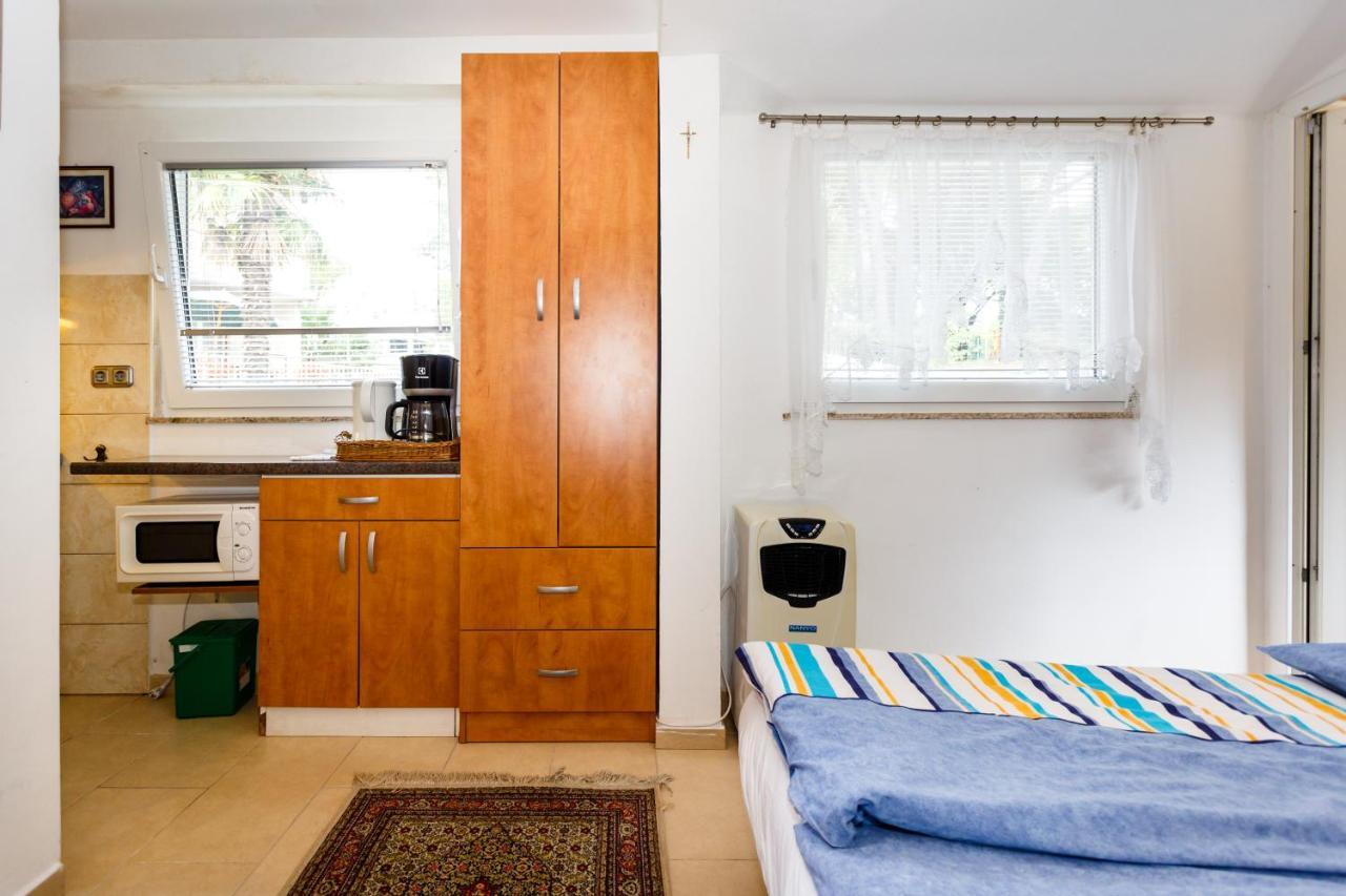 Apartmani Mili Малинська Екстер'єр фото