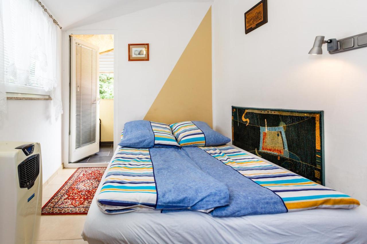 Apartmani Mili Малинська Екстер'єр фото
