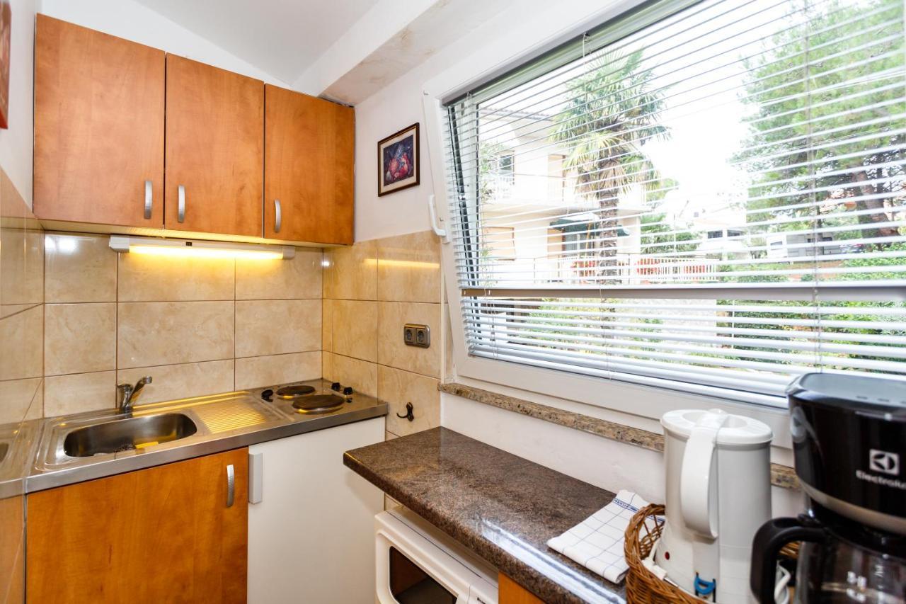 Apartmani Mili Малинська Екстер'єр фото