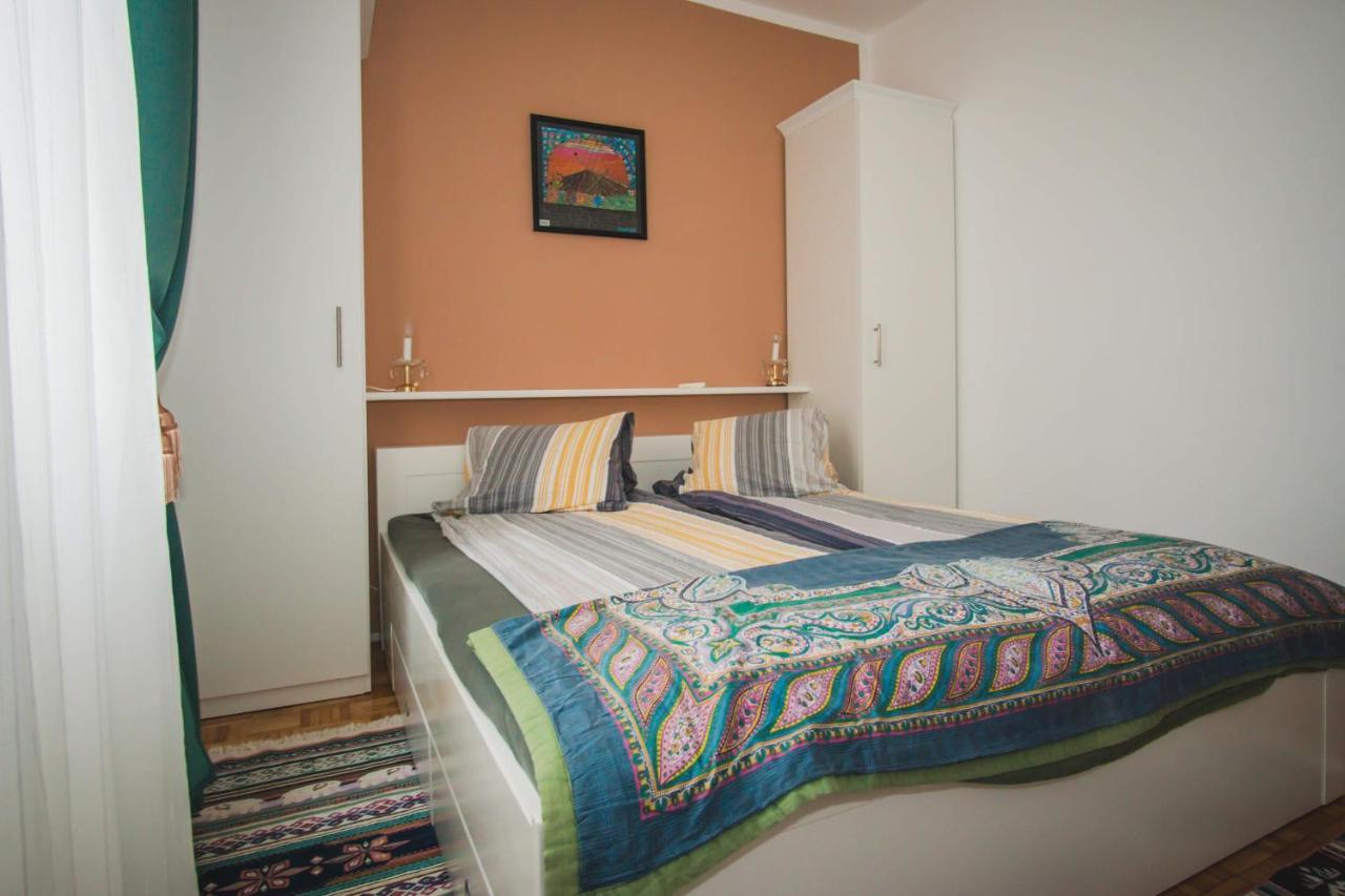 Apartmani Mili Малинська Екстер'єр фото